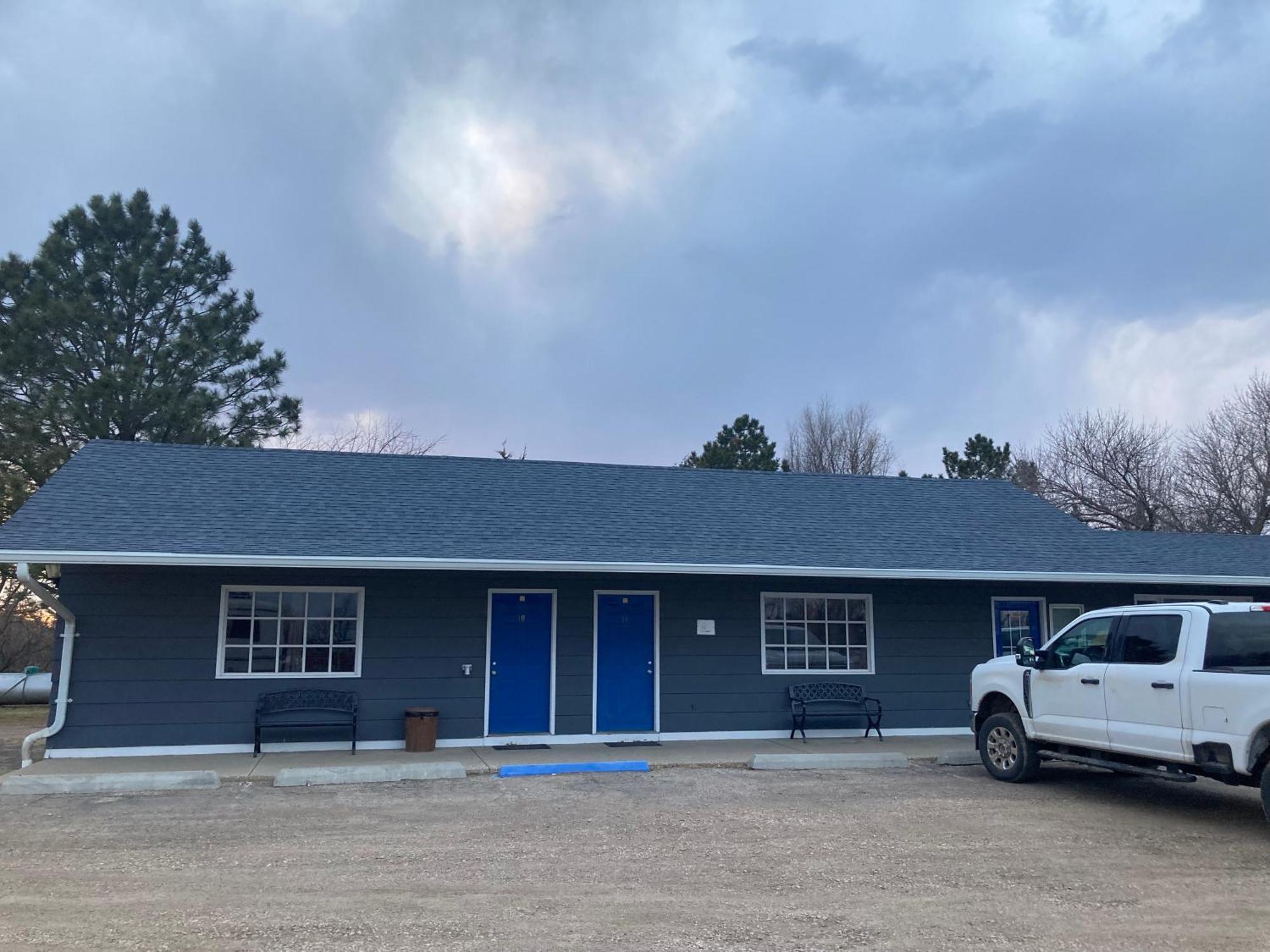 Dew Drop Inn Motel By Oyo Miller Sd Exterior photo